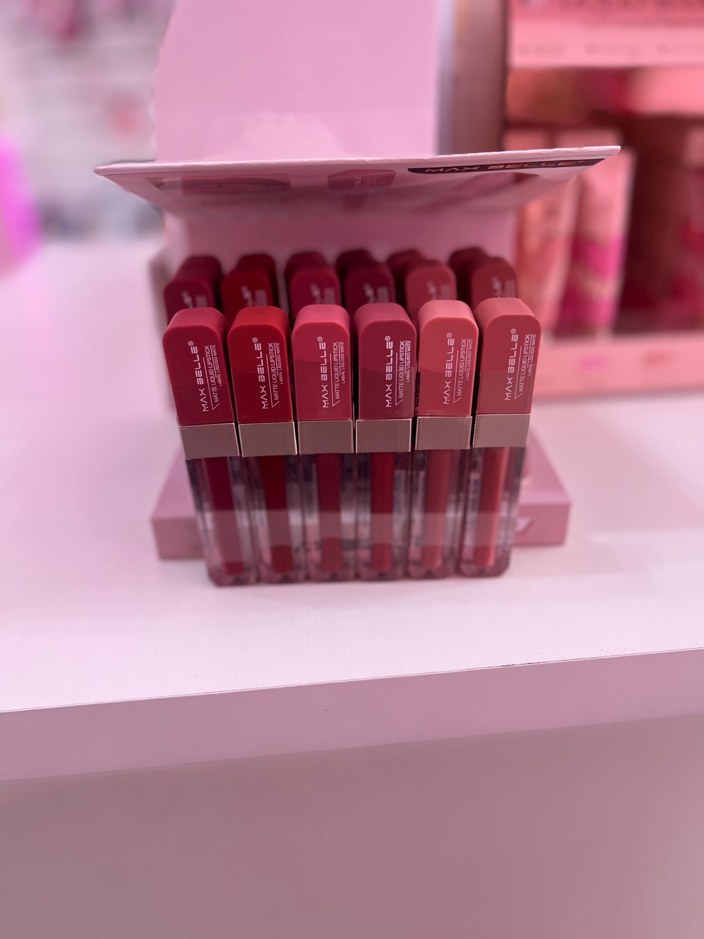 Labial matte de larga duracion