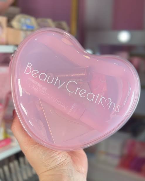 Pink Heart Promo Baguette Cosmetiquero Beauty Creations